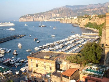 La penisola sorrentina protagonista di un documentario della tv cinese